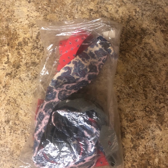 Collection of sharp looking ties - Picture 3 of 3